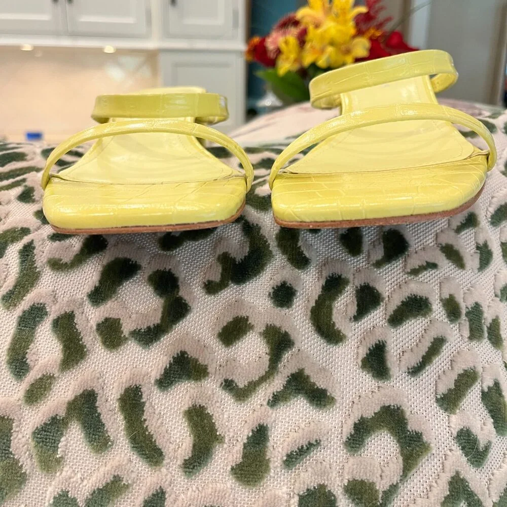 Marc Fisher 7.5 Yellow Sandals - Picture 5 of 8